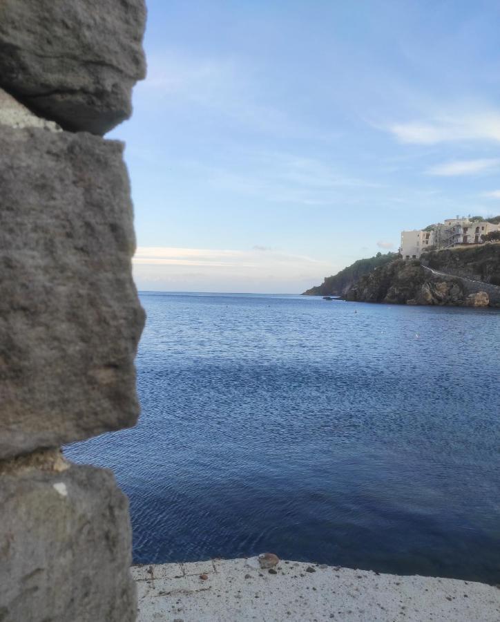 Da Federica Casa Vacanze Baia Porto Delle Genti Lipari  Exterior foto